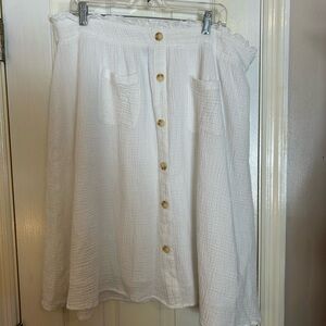 SHEIN White Knee-Length Buttoned A-Line Skirt